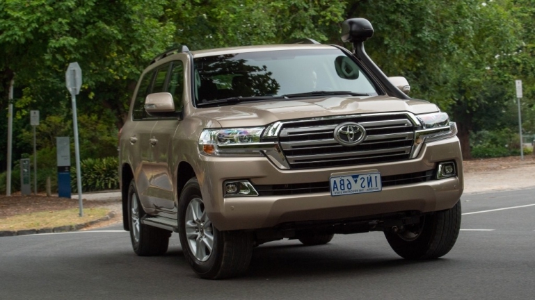 Toyota Land Cruiser 300