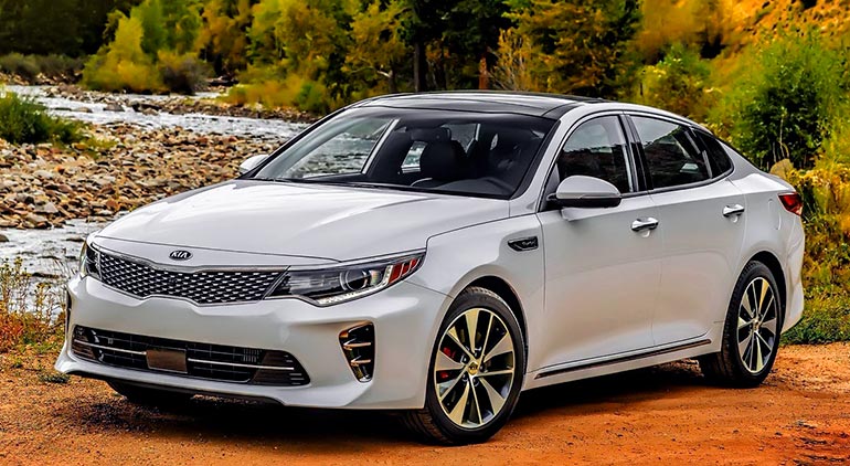 автомобиль Kia Optima класса седан