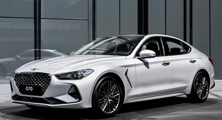 автомобиль Genesis G70 класса седан