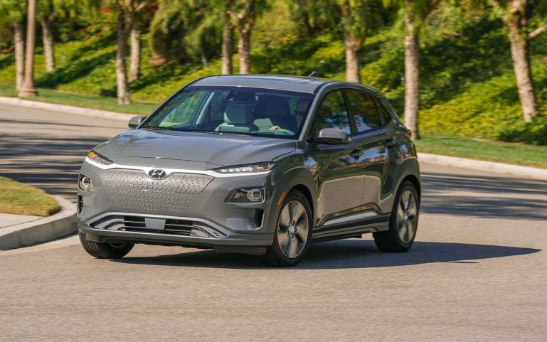 Hyundai Kona Electric электромобиль фото