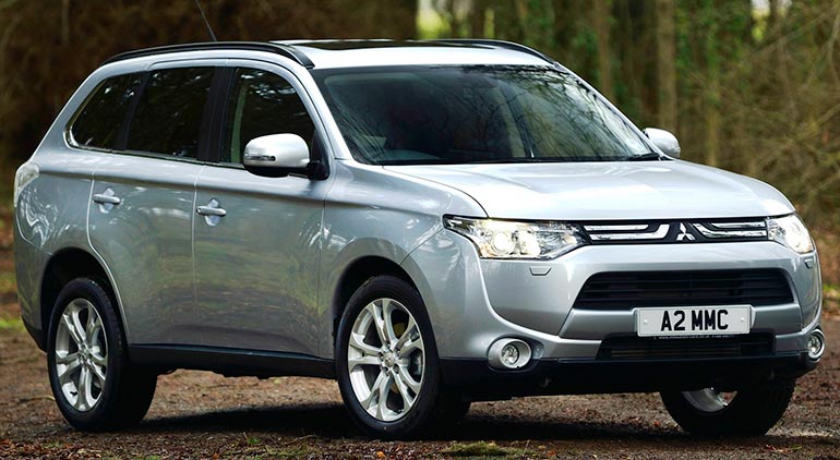 автомобиль mitsubishi outlander