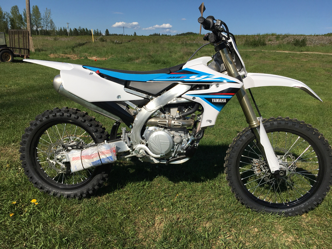 Мото Yamaha YZ450F